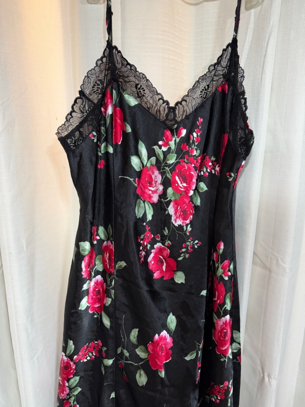 Black Floral Lace-Trim Satin Slip nightgown